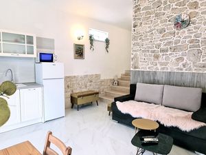 23956421-Ferienwohnung-4-Potirna-300x225-3