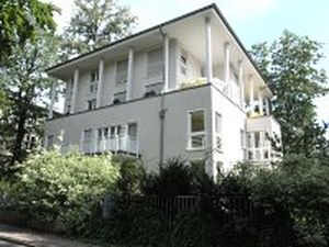 23540281-Ferienwohnung-2-Potsdam-300x225-1