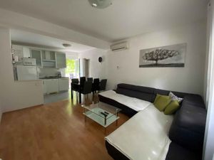 Ferienwohnung für 8 Personen (124 m²) in Povile