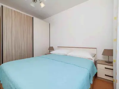 Ferienwohnung für 5 Personen (76 m²) in Povile 3/10