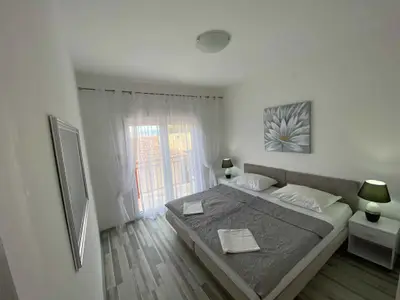 Ferienwohnung für 5 Personen (80 m²) in Povile 1/10