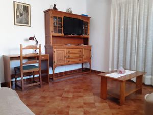 22434273-Ferienwohnung-5-Povlja-300x225-5