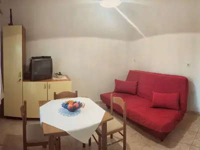 Ferienwohnung für 3 Personen in Povlja 9/10