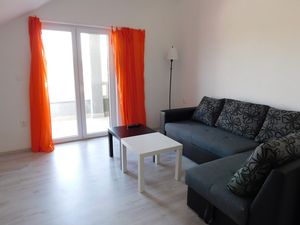 23662647-Ferienwohnung-8-Povlja-300x225-1