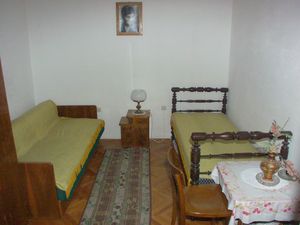 23926225-Ferienwohnung-6-Povlja-300x225-5