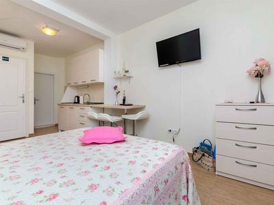 Ferienwohnung für 2 Personen (25 m²) in Povlja 7/10