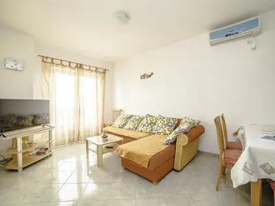 Ferienwohnung für 4 Personen (65 m²) in Povlja 7/10