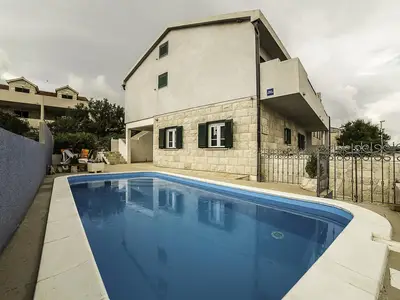 Ferienwohnung für 4 Personen (65 m²) in Povlja 2/10