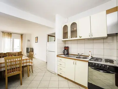 Ferienwohnung für 4 Personen (65 m²) in Povlja 4/10