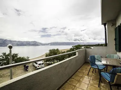 Ferienwohnung für 4 Personen (65 m²) in Povlja 4/10