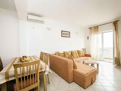 Ferienwohnung für 4 Personen (65 m²) in Povlja 10/10