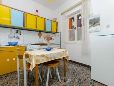 Ferienwohnung für 5 Personen (90 m²) in Povlja 5/10
