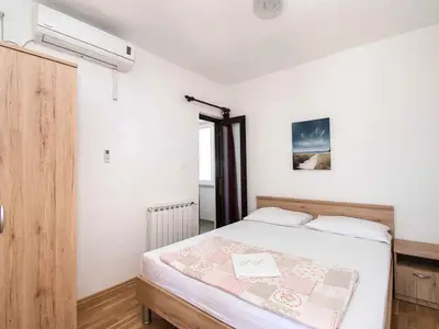 Ferienwohnung für 2 Personen (30 m²) in Povljana 10/10