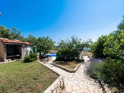 Ferienwohnung für 4 Personen (40 m²) in Povljana 8/10