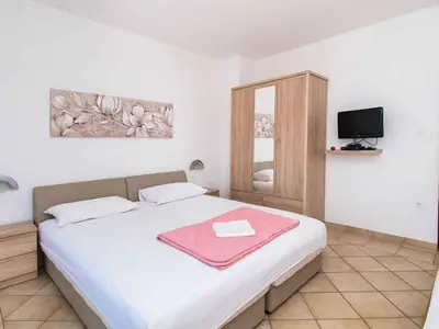 Ferienwohnung für 5 Personen (50 m²) in Povljana 10/10