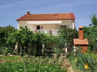 Ferienwohnung für 3 Personen in Povljana 1/10