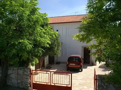Ferienwohnung für 3 Personen in Povljana 2/10