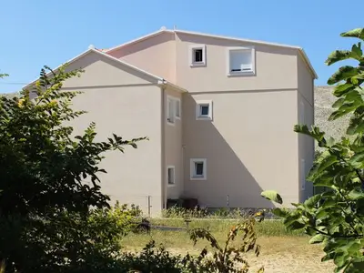 Ferienwohnung für 8 Personen in Povljana 7/10