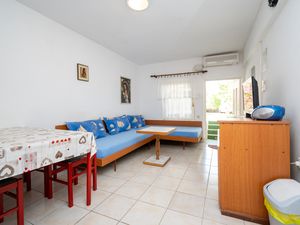 Ferienwohnung für 4 Personen (28 m&sup2;) in Povljana