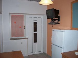 23925836-Ferienwohnung-5-Povljana-300x225-5