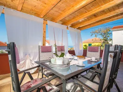 Ferienwohnung für 4 Personen (72 m²) in Povljana 5/10