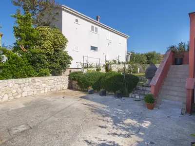 Ferienwohnung für 4 Personen (72 m²) in Povljana 9/10