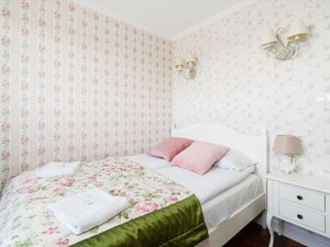 23486539-Ferienwohnung-4-Poznań-300x225-1