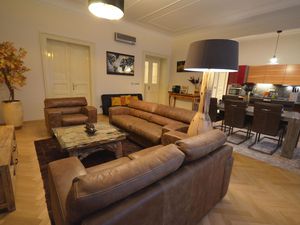 Ferienwohnung für 5 Personen (130 m²) ab 204 € in Prag