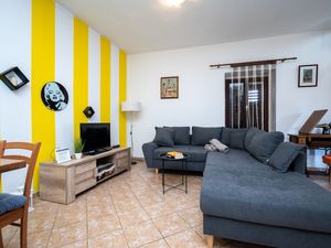 18322683-Ferienwohnung-6-Preko-300x225-1