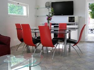 21759617-Ferienwohnung-6-Preko-300x225-5