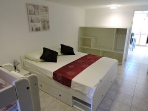 18922954-Ferienwohnung-4-Preko-300x225-3