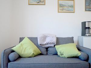 23678649-Ferienwohnung-2-Preko-300x225-1