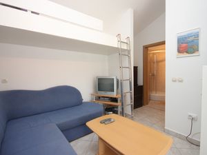 23930176-Ferienwohnung-4-Preko-300x225-2