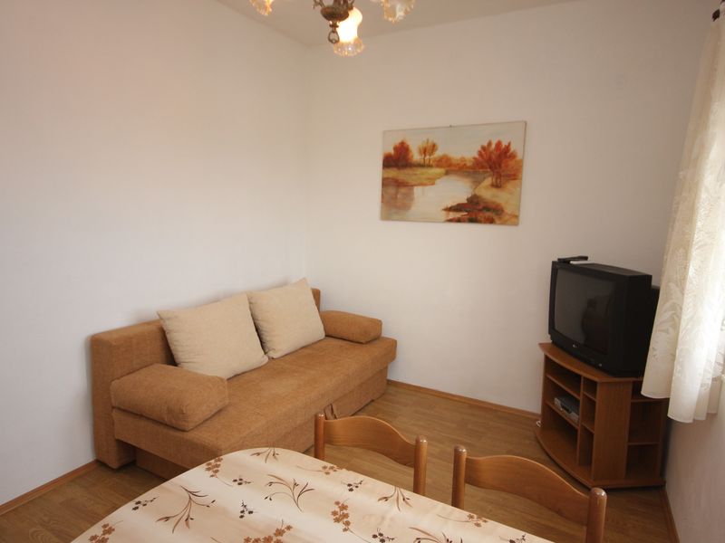 23930296-Ferienwohnung-4-Preko-800x600-2