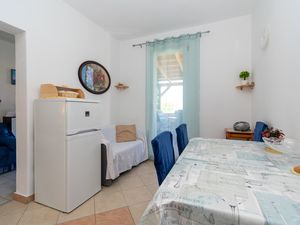 23931364-Ferienwohnung-4-Preko-300x225-2