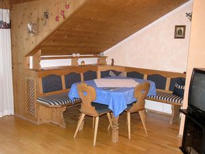 22315089-Ferienwohnung-6-Prem-300x225-2