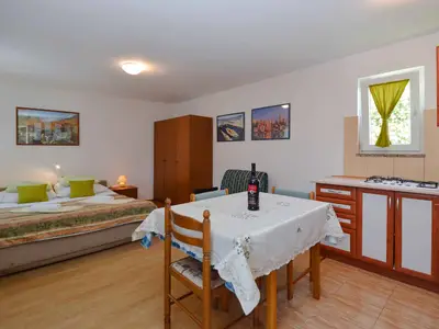 Ferienwohnung für 2 Personen (35 m²) in Premantura 10/10