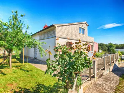 Ferienwohnung für 4 Personen (90 m²) in Premantura 2/10