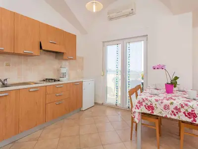 Ferienwohnung für 4 Personen (60 m²) in Premantura 5/10