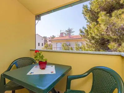 Ferienwohnung für 4 Personen (48 m²) in Premantura 2/10