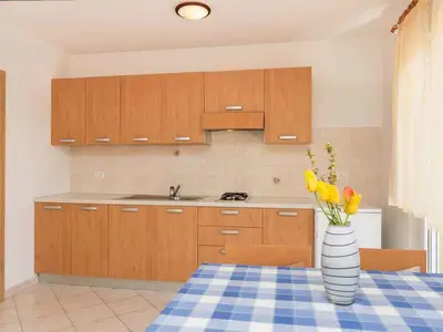 Ferienwohnung für 4 Personen (60 m²) in Premantura 4/10