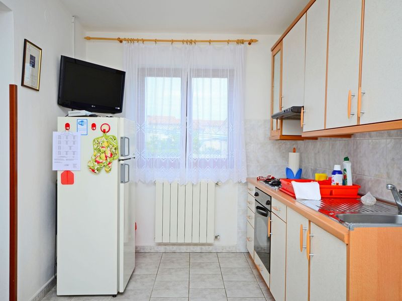 23941401-Ferienwohnung-5-Premantura-800x600-2