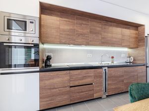 23750454-Ferienwohnung-6-Premantura-300x225-4