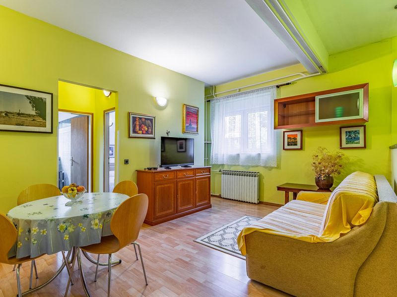 23757972-Ferienwohnung-4-Premantura-800x600-2