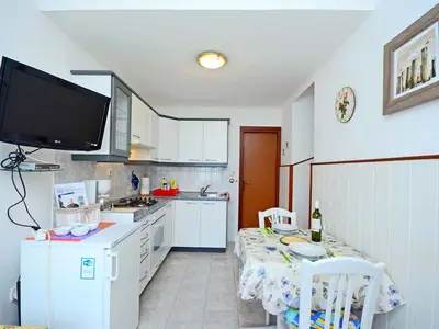 Ferienwohnung für 3 Personen (35 m²) in Premantura 5/10