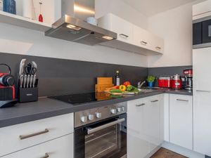 23156121-Ferienwohnung-4-Prerow-300x225-5