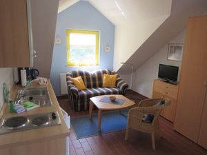 23831534-Ferienwohnung-2-Prerow-300x225-1