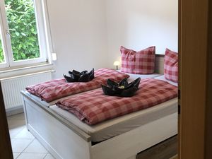 23202775-Ferienwohnung-4-Prerow-300x225-4