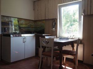 19432521-Ferienwohnung-2-Prerow-300x225-5