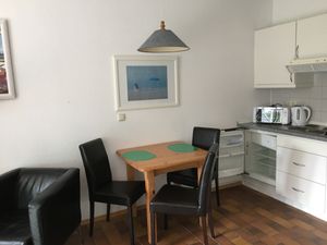 22649613-Ferienwohnung-2-Prerow-300x225-3